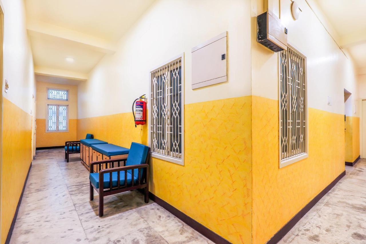 Fabexpress Santhi Inn - Near Promenade Beach Pondicherry Ngoại thất bức ảnh